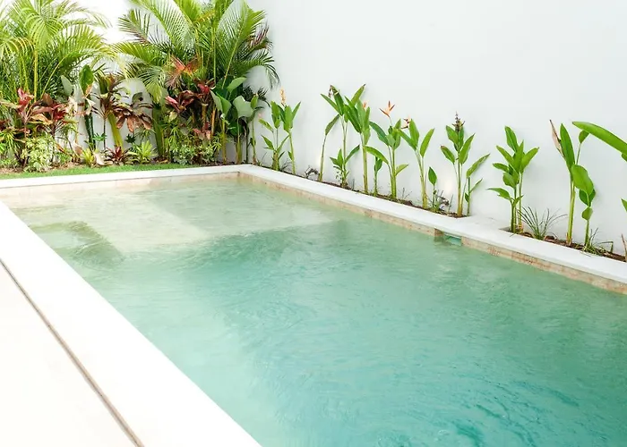 Snow 3 Bedroom Villa, Canggu *